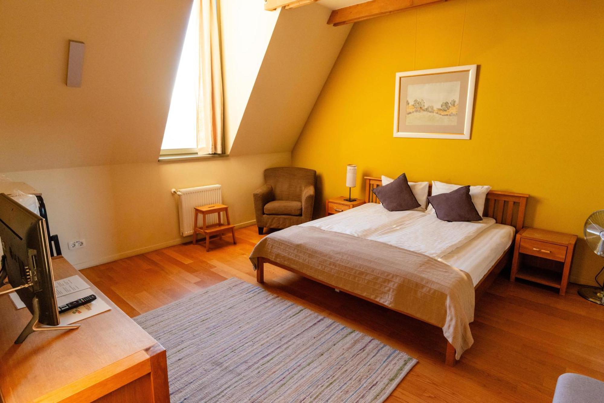 Harmonia Mundi Hotel Magyarfenes Kültér fotó
