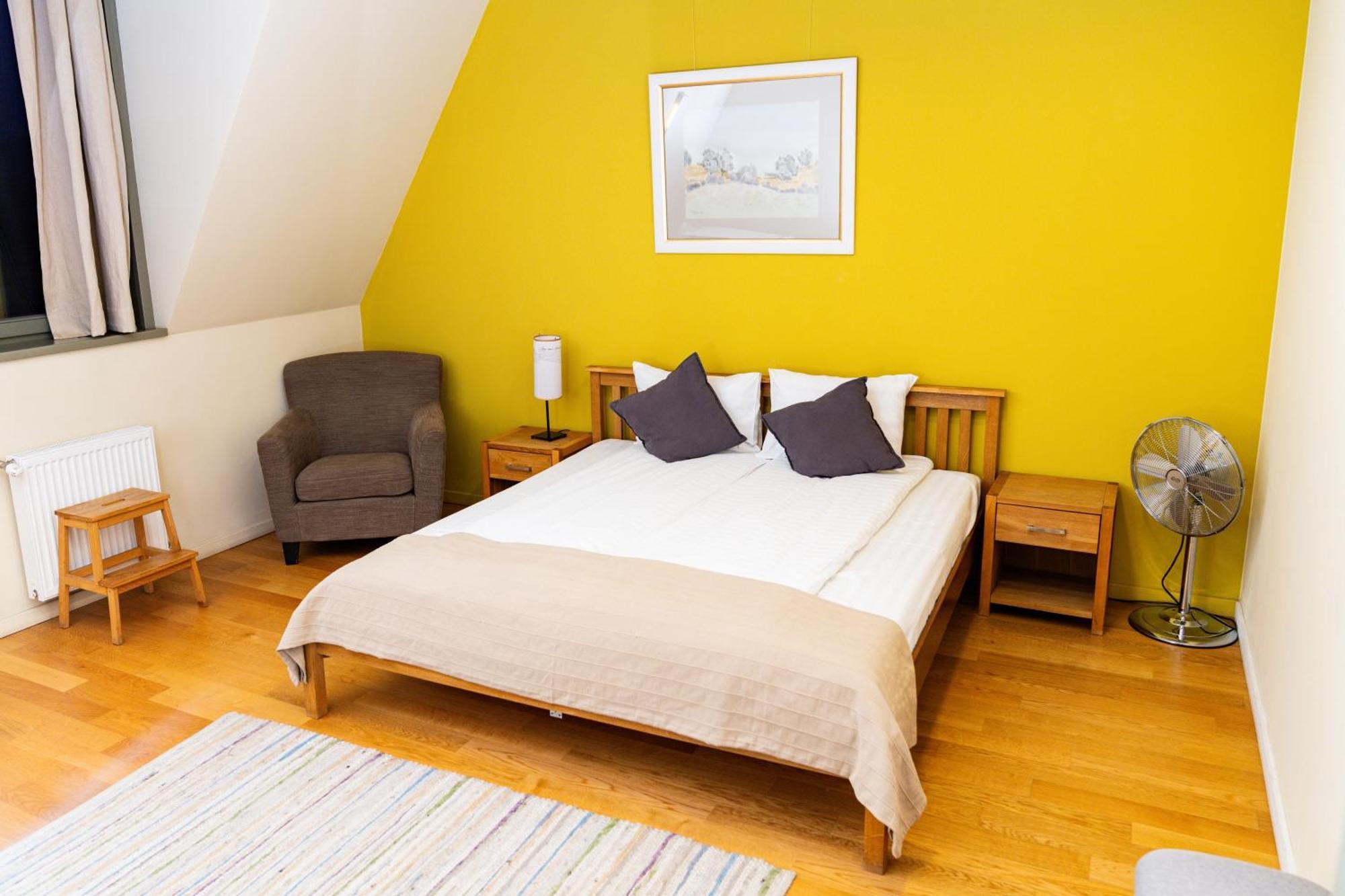 Harmonia Mundi Hotel Magyarfenes Szoba fotó