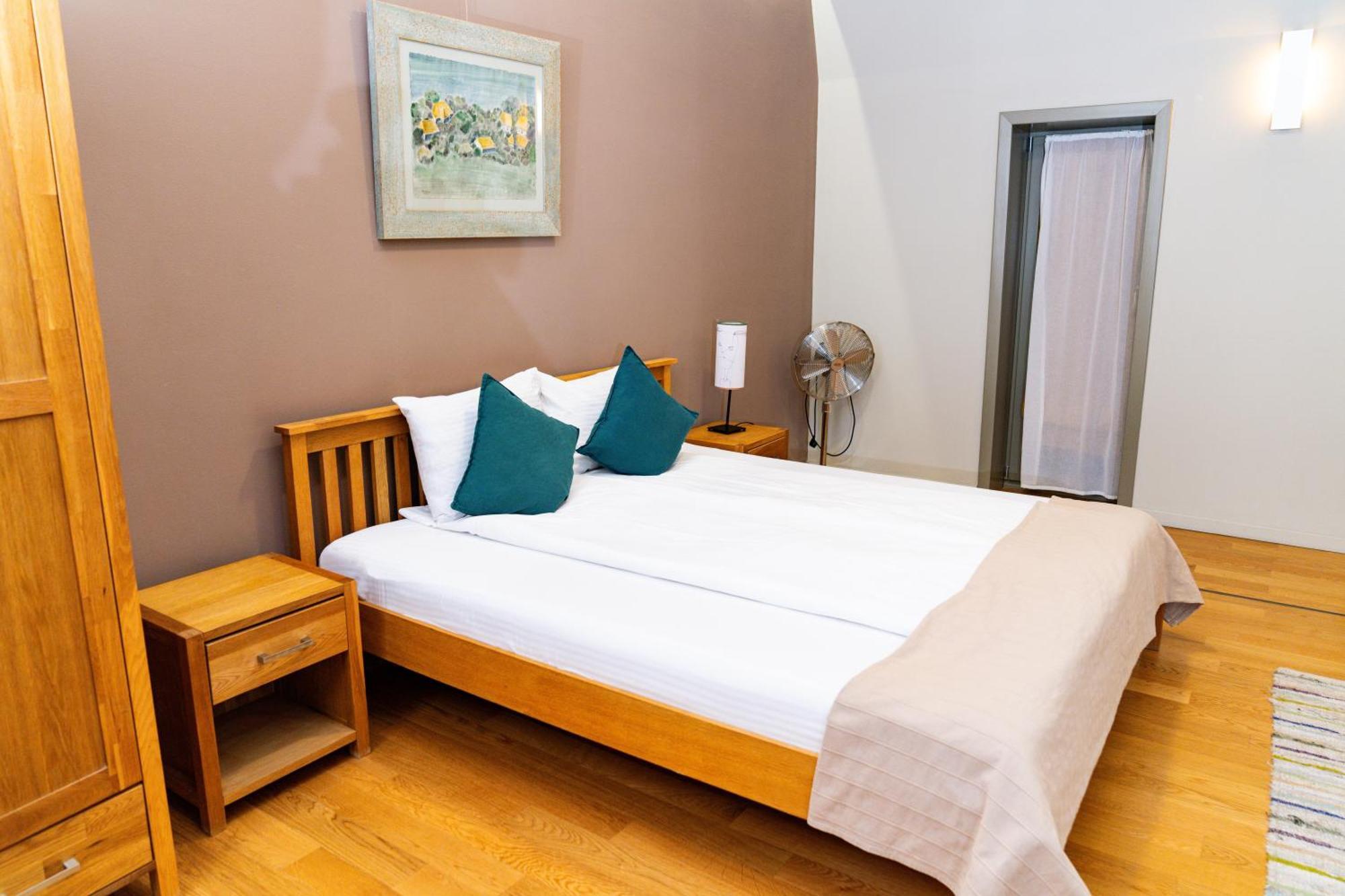 Harmonia Mundi Hotel Magyarfenes Szoba fotó